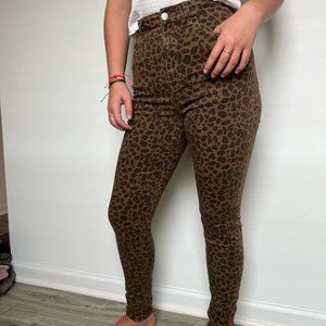 American Eagle Outfitters Super High Rise Curvy Leopard Print Jeggings